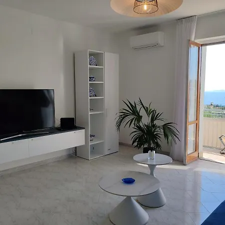 Capri View 2br-2ba Between Sorrento - Amalfi Coast Apartment