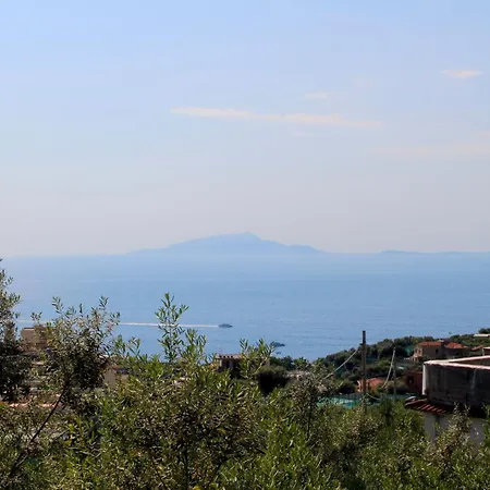 Capri View 2br-2ba Between Sorrento - Amalfi Coast Lägenhet